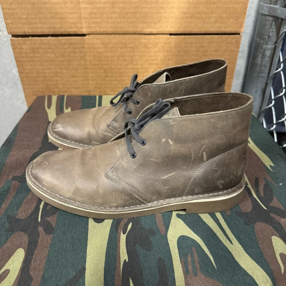 Clarks Men's Leather Chukka Boots Brown sz 10‎
